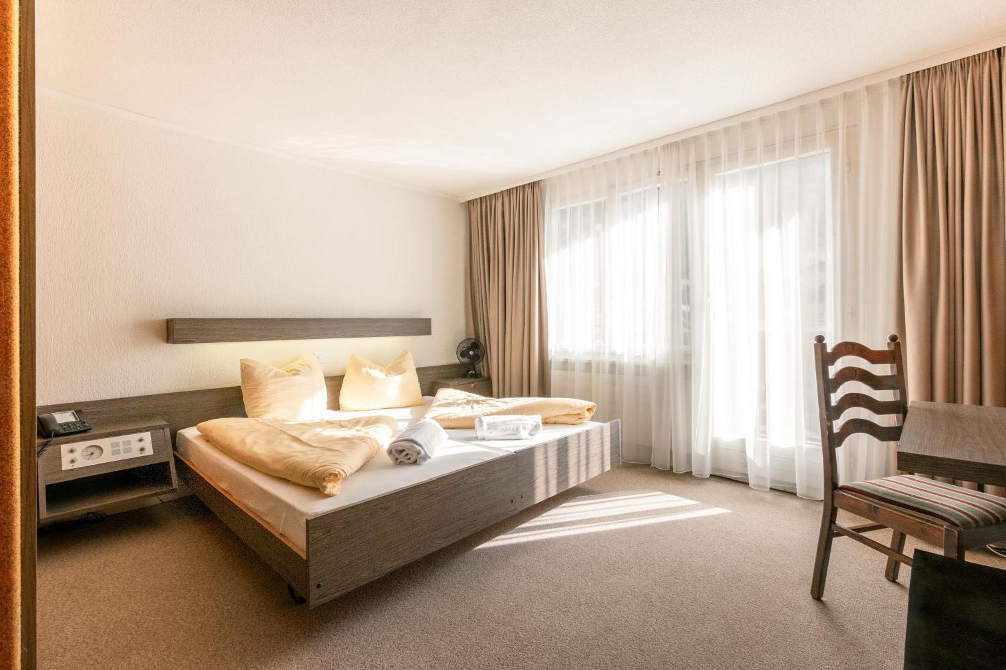 Hotel Kreuz Leissigen Exteriér fotografie