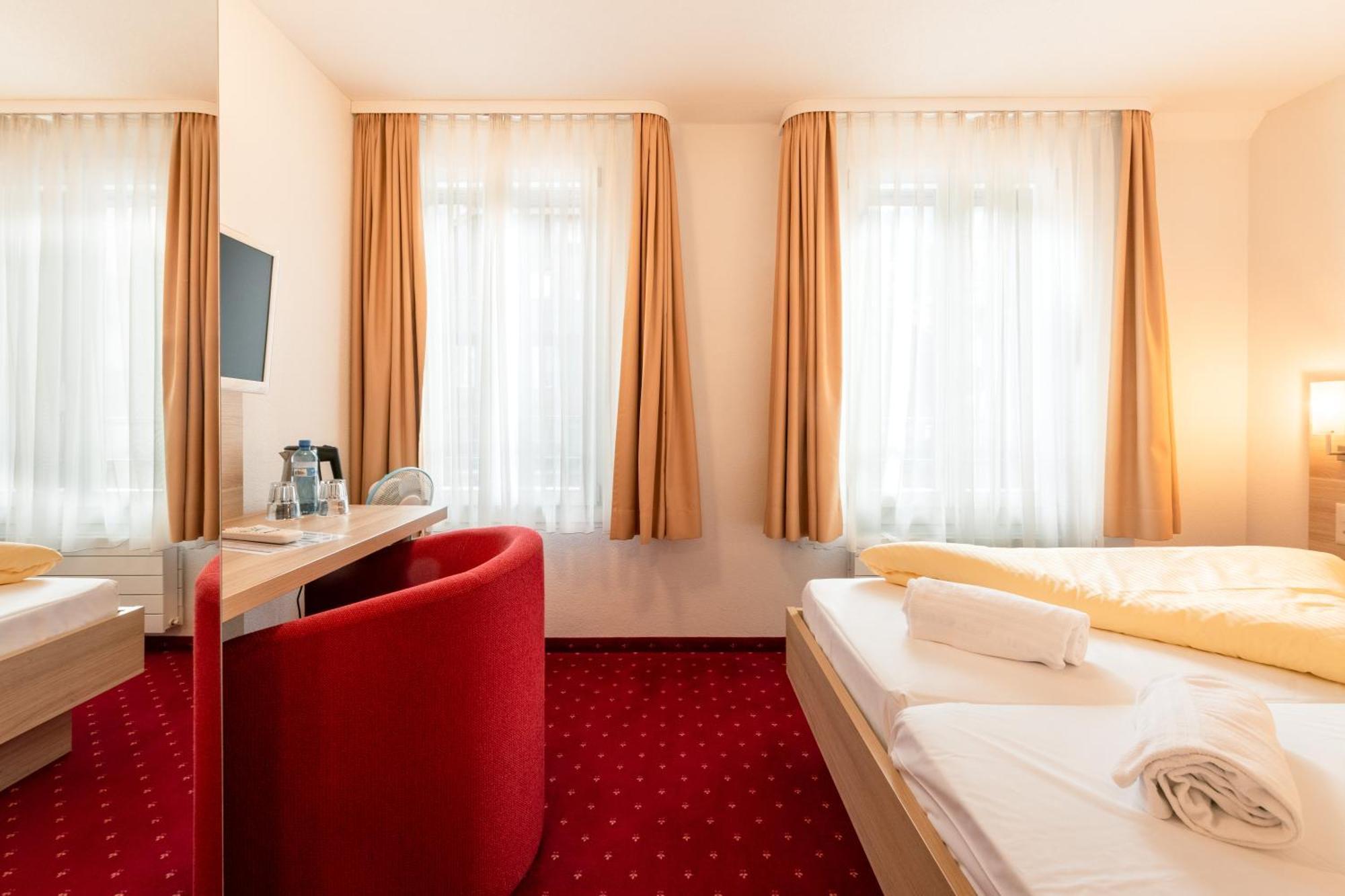 Hotel Kreuz Leissigen Exteriér fotografie