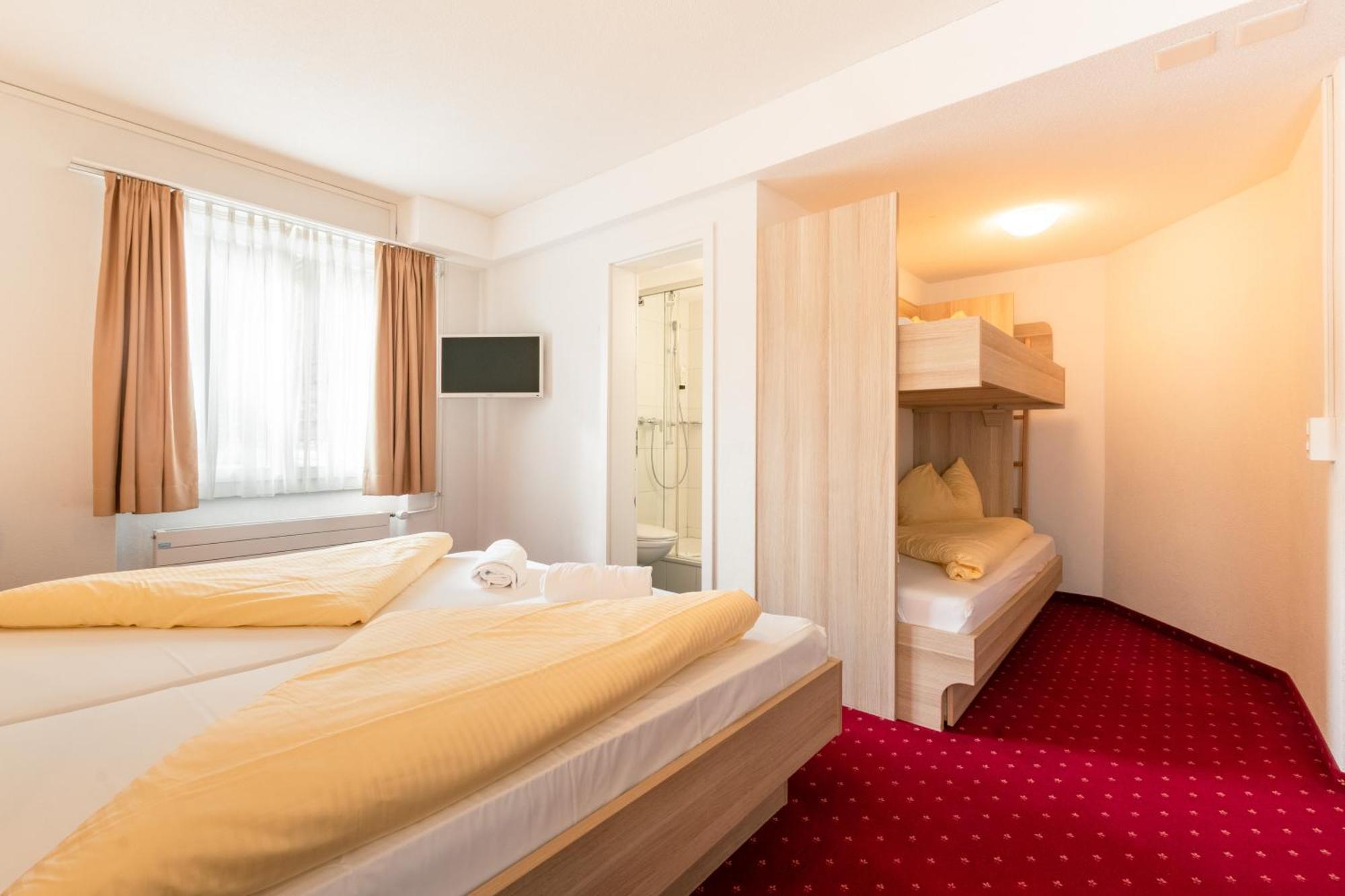 Hotel Kreuz Leissigen Exteriér fotografie