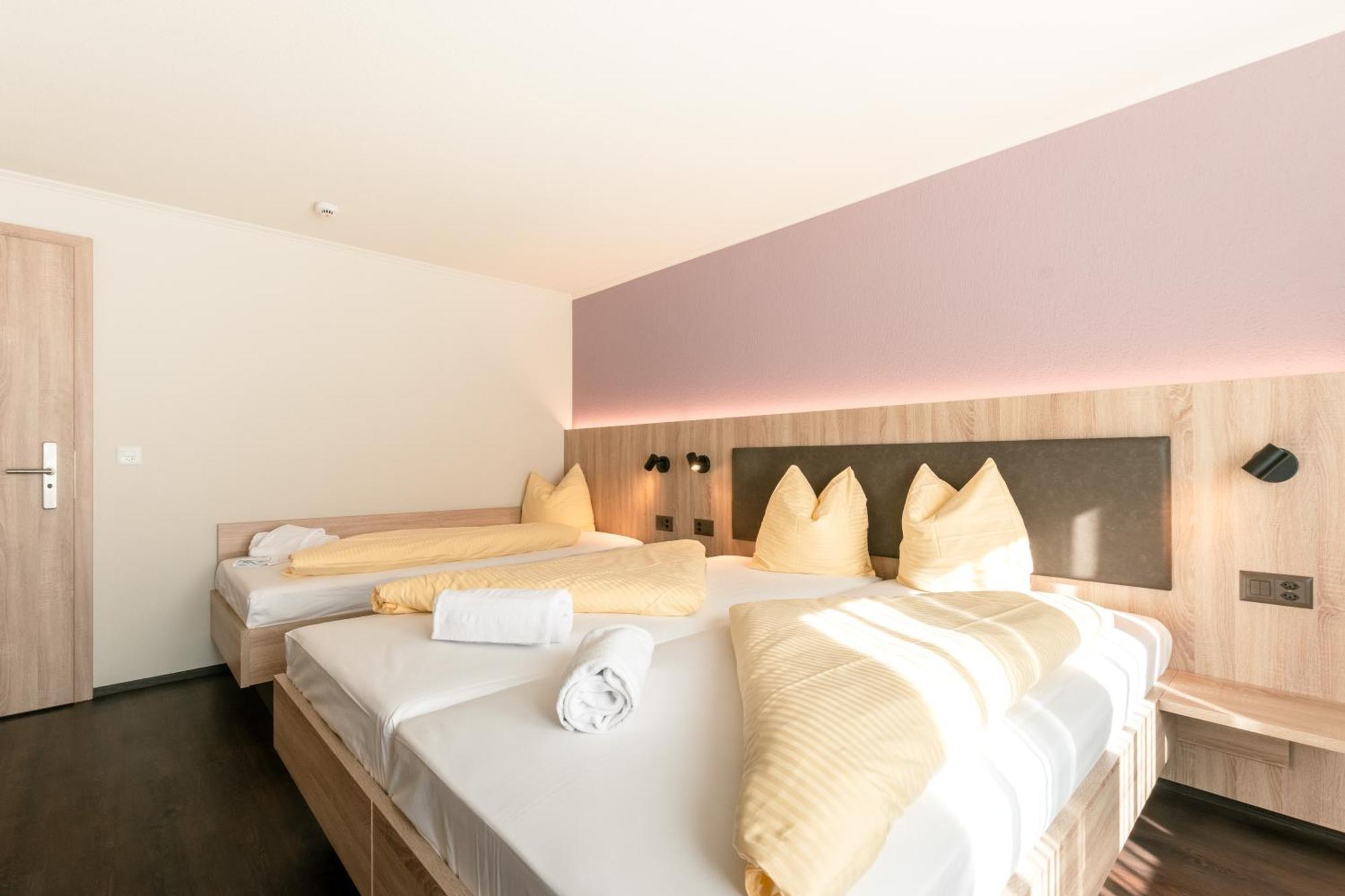 Hotel Kreuz Leissigen Exteriér fotografie