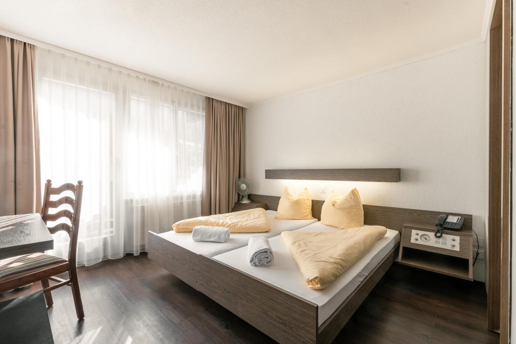 Hotel Kreuz Leissigen Exteriér fotografie
