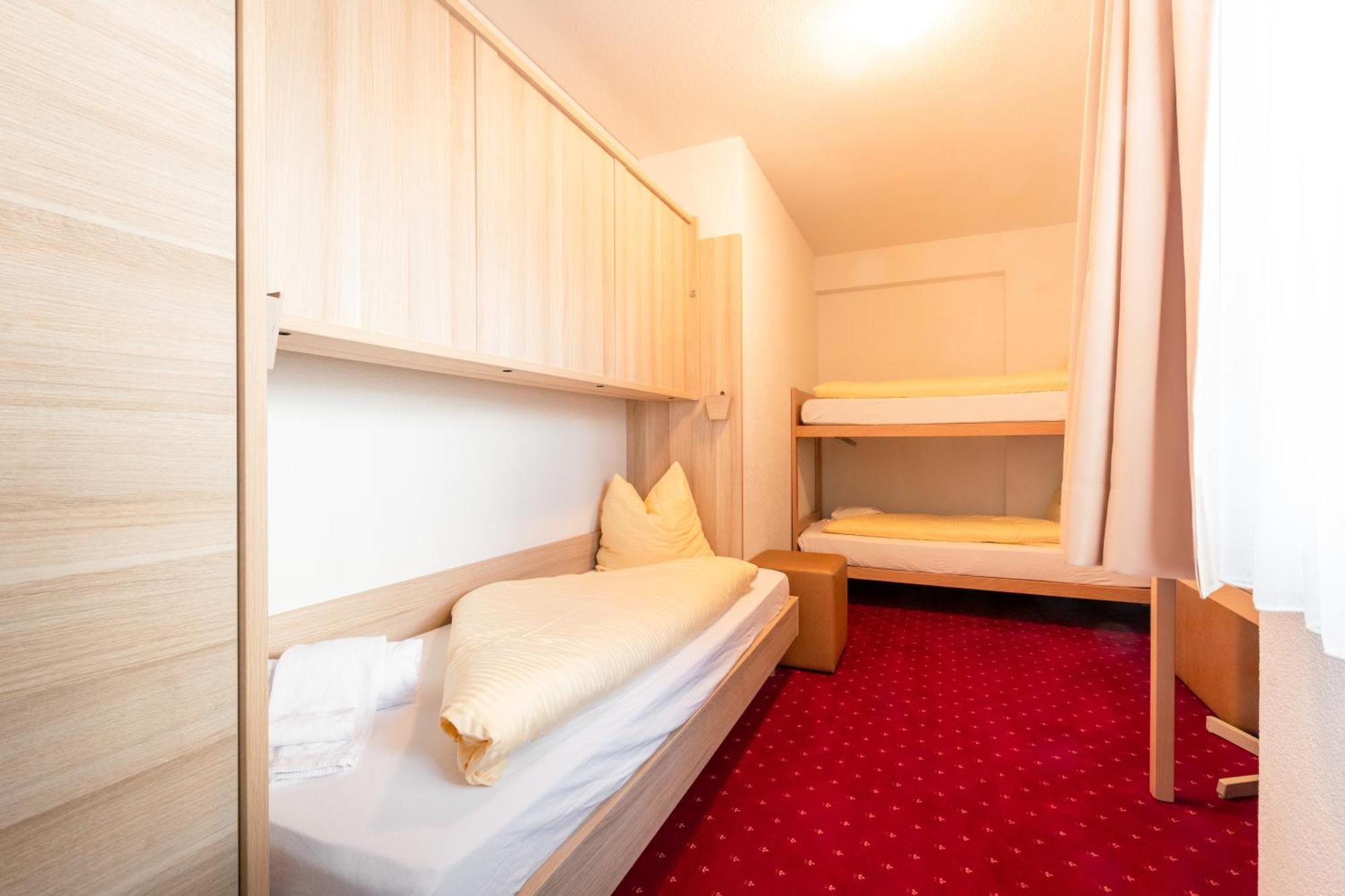 Hotel Kreuz Leissigen Exteriér fotografie