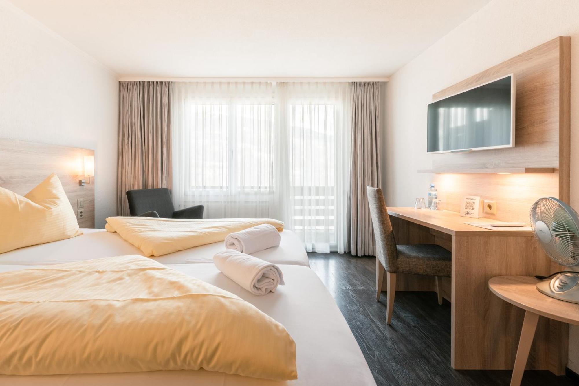 Hotel Kreuz Leissigen Exteriér fotografie